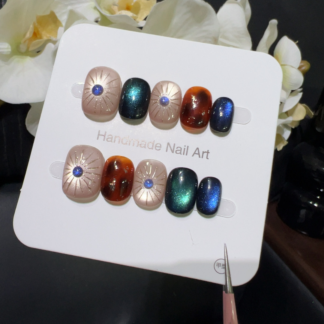10pcsHandmade Short Round Pres – обзор и цена Nail Art Full Cat Eye