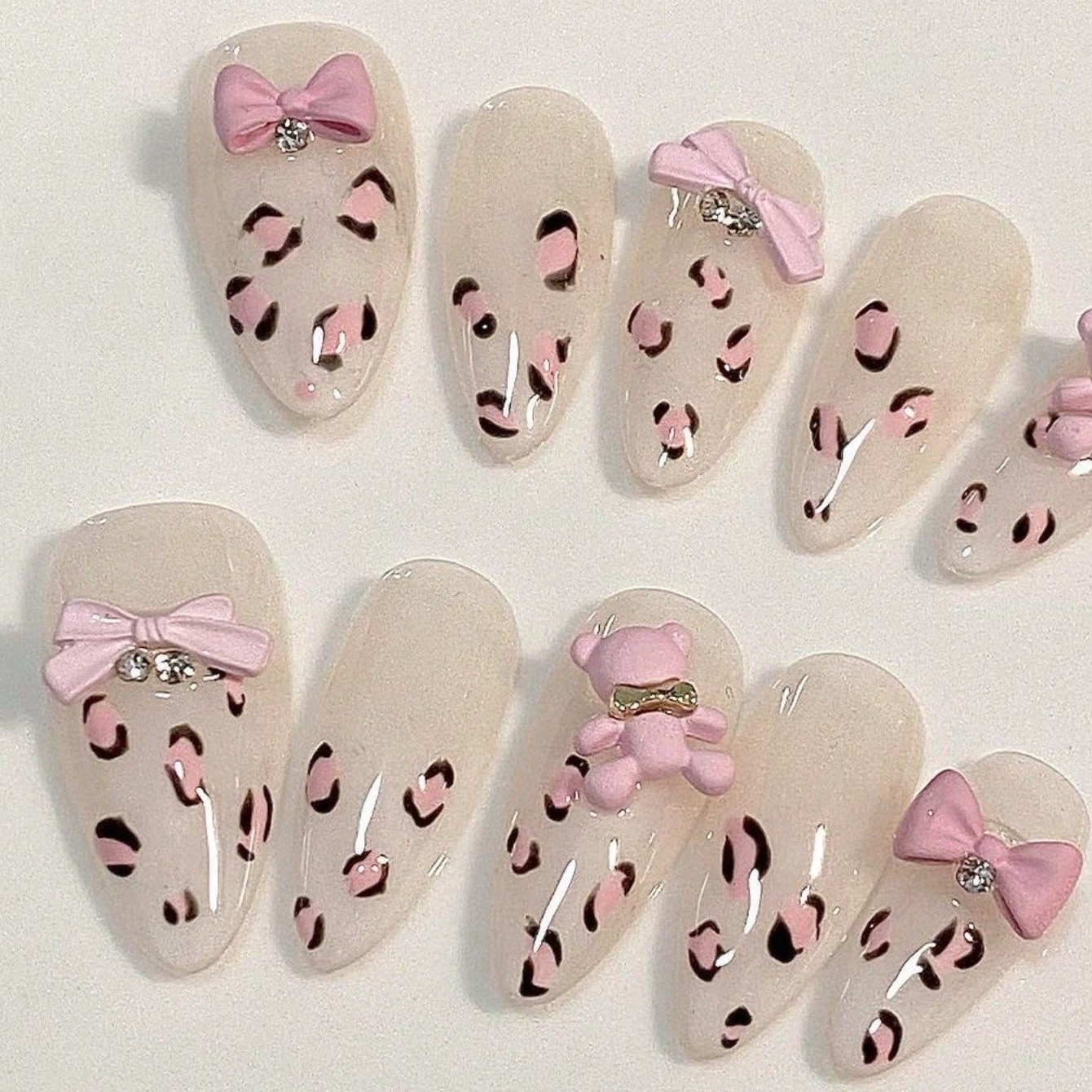 10pcs pure hand pressed almond – обзор и цена Nail Art Leopard